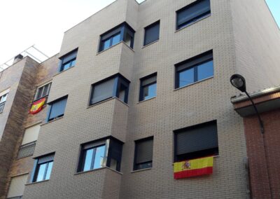 Fachada del edificio de la promoción General Castaños, 19 en Getafe