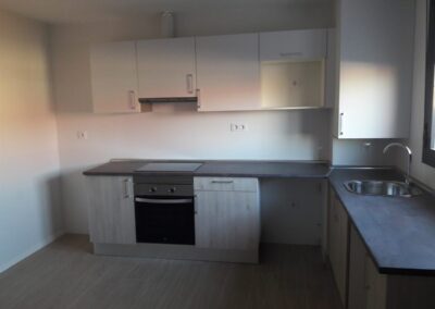 Cocina amueblada con horno de la promoción General Castaños, 19 en Getafe